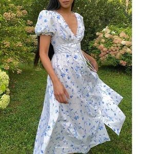 NWT The Sabrina Dress - Blue Botanical